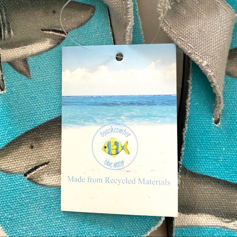 SOLD! 💚Beachcomber Blue Water Sharks Flip Flops - Picture 8 of 12